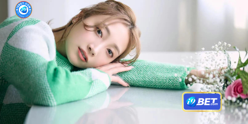 Tiểu sử của Anna Kami
